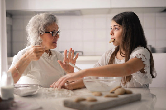 Don-t-Eat-Distracted-why-is-it-so-important Secrets Of The Tribe 